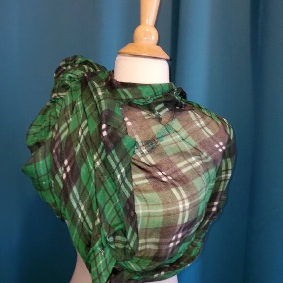 2 Sheer Infinity scarves - Black & Roses - Green Tartan - Picture 6 of 8